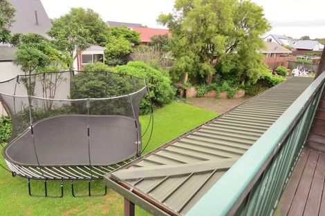 Photo of property in 16 Rearsby Drive, Halswell, Christchurch, 8025