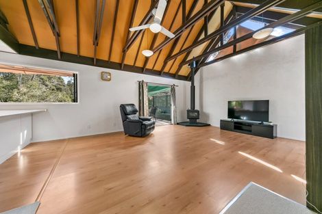 Photo of property in 2/37 Autumn Avenue, Glen Eden, Auckland, 0602