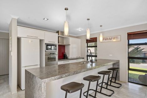 Photo of property in 6 Gina Way, Welcome Bay, Tauranga, 3112