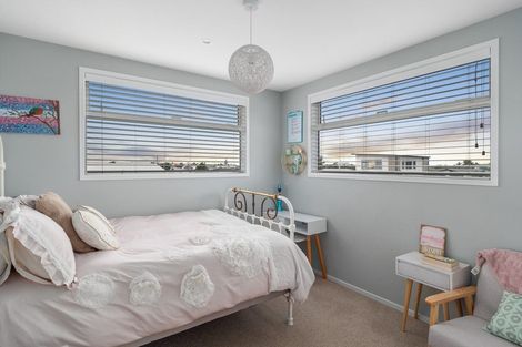 Photo of property in 38 Te Aranga Drive, Papamoa Beach, Papamoa, 3118