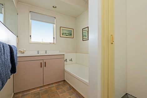 Photo of property in 35a Barker Road, Marewa, Napier, 4110