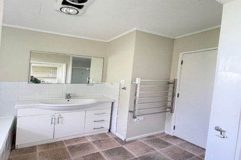 Photo of property in 45 Keegan Drive, Massey, Auckland, 0614