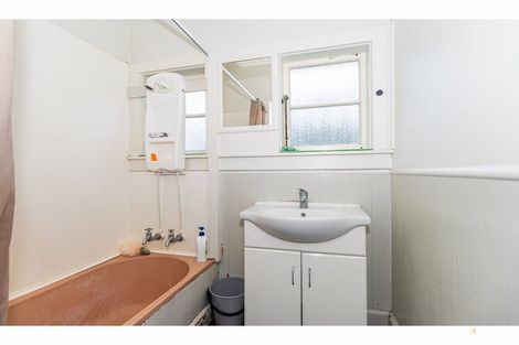 Photo of property in 35 Douglas Street, Highfield, Timaru, 7910