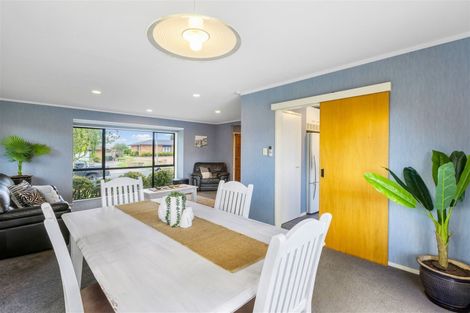 Photo of property in 13 Seneca Court, Golflands, Auckland, 2013