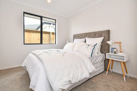 Photo of property in 12 Uatoto Road, Clarks Beach, 2122