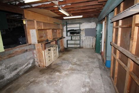 Photo of property in 35 Allen Terrace, Tawa, Wellington, 5028