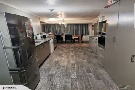 Photo of property in 6 Lynwood Place, Chedworth, Hamilton, 3210