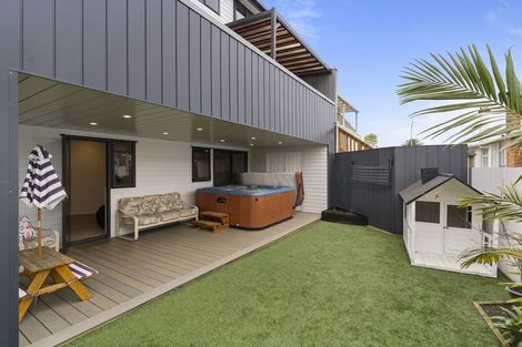 Photo of property in 4 Otahuri Crescent, Greenlane, Auckland, 1051