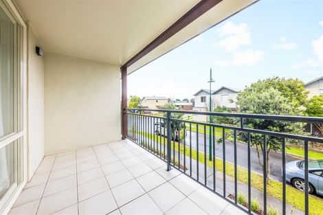 Photo of property in 37 Kirikiri Lane, East Tamaki, Auckland, 2013