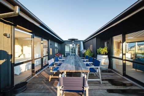 Photo of property in 25 Hackett Road, Jacks Point, Queenstown, 9371