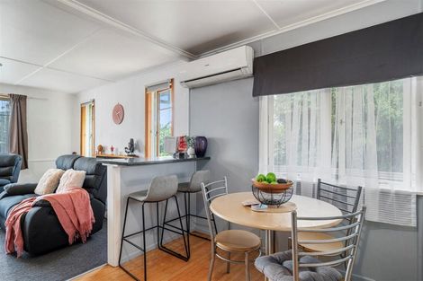 Photo of property in 71 Meadowbank Crescent, Fordlands, Rotorua, 3015