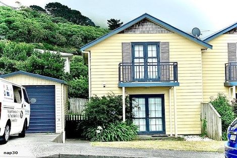 Photo of property in 11 Marjory Close, Broadmeadows, Wellington, 6035