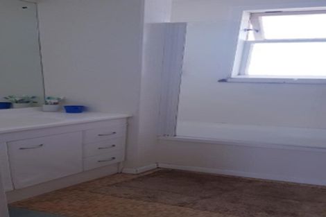 Photo of property in 15 Charles Street, Clouston Park, Upper Hutt, 5018