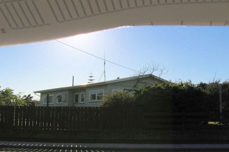 Photo of property in 58 Tasman Road, Otaki Beach, Otaki, 5512