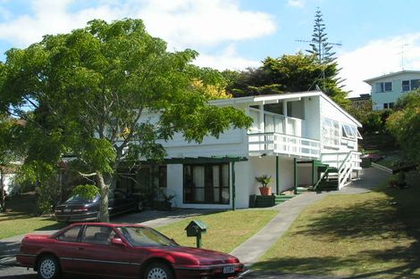 Photo of property in 3 Keldale Place, Forrest Hill, Auckland, 0620
