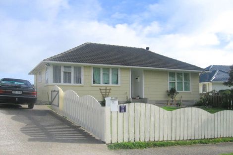 Photo of property in 13 Windley Street, Ranui, Porirua, 5024