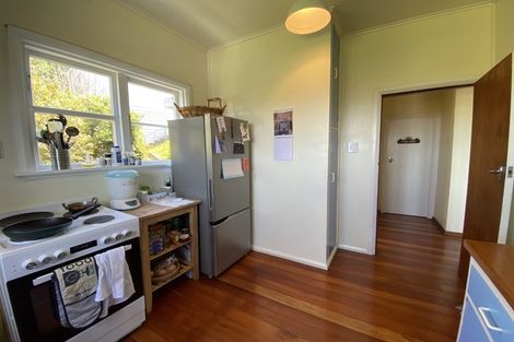 Photo of property in 15 Mertoun Terrace, Highbury, Wellington, 6012