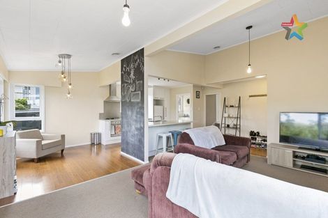 Photo of property in 143 Major Drive, Kelson, Lower Hutt, 5010