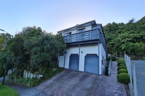 Photo of property in 61 Viewmont Drive, Harbour View, Lower Hutt, 5010