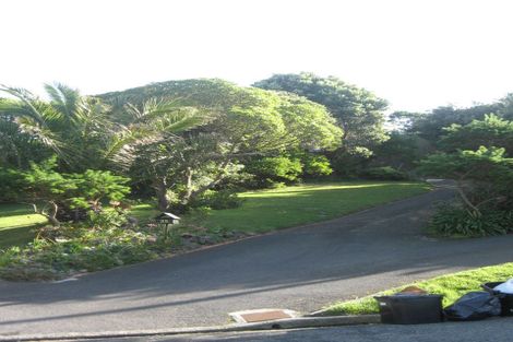 Photo of property in 35 Whanake Street, Titahi Bay, Porirua, 5022