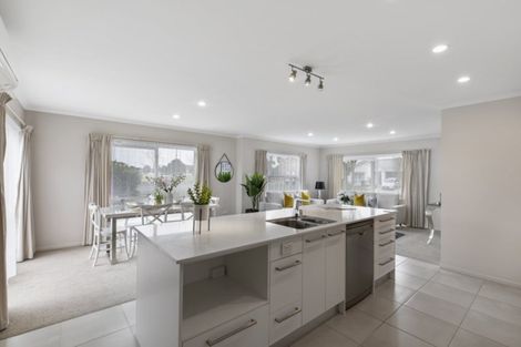 Photo of property in 1 Poaka Avenue, Takanini, 2112