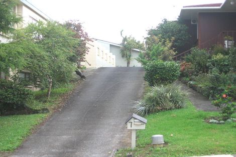 Photo of property in 7 Heaton Grove, Chatswood, Auckland, 0626