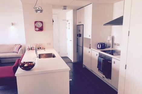 Photo of property in Montreaux Apartments, 5e/164 The Terrace, Wellington Central, Wellington, 6011