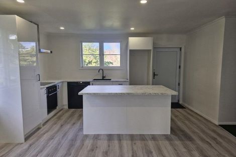 Photo of property in 7b Tasman Street, Vogeltown, New Plymouth, 4310