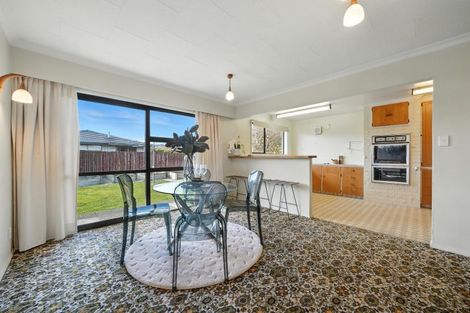 Photo of property in 12 Kinley Street, Rangiora, 7400