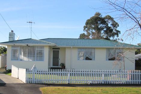 Photo of property in 58 Garden Heights Avenue, Glenview, Hamilton, 3206