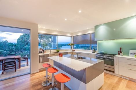 Photo of property in 21 Swann Beach Road, Stanmore Bay, Whangaparaoa, 0932