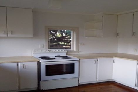 Photo of property in 28 Pitau Road, Mount Maunganui, 3116