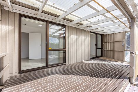 Photo of property in 7 Kaweka Street, New Lynn, Auckland, 0600