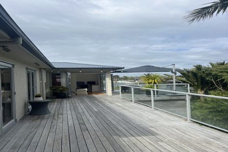 Photo of property in 2/25 Wolsley Avenue, Milford, Auckland, 0620