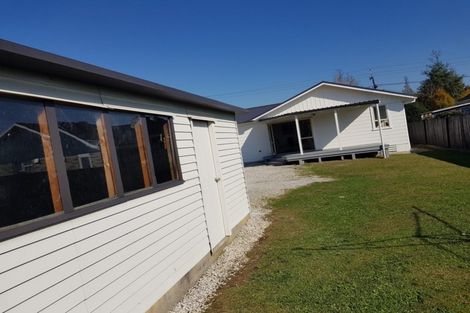 Photo of property in 60 Heath Street, St Andrews, Hamilton, 3200