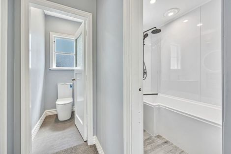 Photo of property in 25a Torino Street, Point England, Auckland, 1072