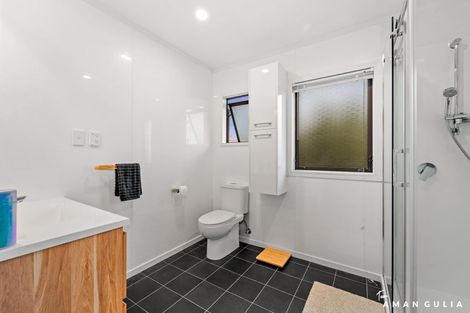 Photo of property in 2/30 Seymour Road, Sunnyvale, Auckland, 0612