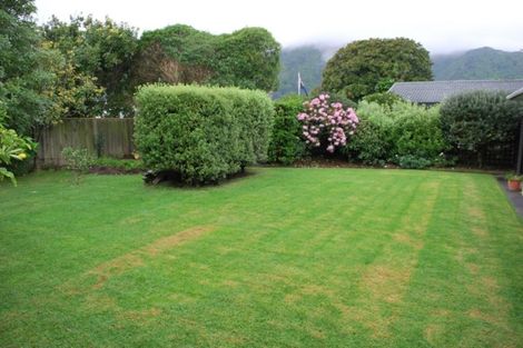 Photo of property in 55 Belvedere Avenue, Waikanae, 5036