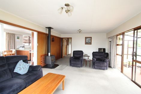 Photo of property in 5 Huxley Street, Pahiatua, 4910