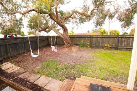 Photo of property in 1/154 Glengarry Road, Glen Eden, Auckland, 0602