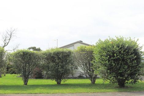 Photo of property in 1 Meadow Drive, Whitianga, 3510