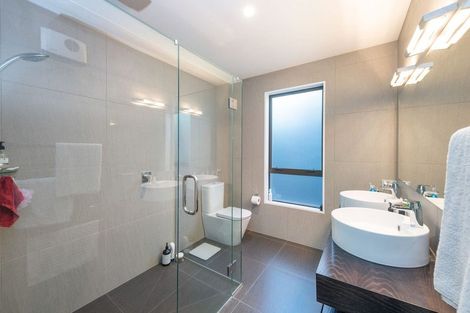 Photo of property in 1 Clearview Street, Wanaka, 9305