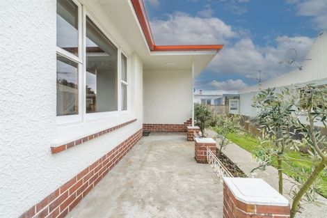 Photo of property in 1 Crombie Street, Gore, 9710