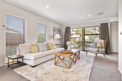 Photo of property in 43 Clyside Avenue, Half Moon Bay, Auckland, 2012