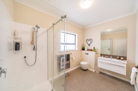 Photo of property in 53 State Highway 58, Pauatahanui, Porirua, 5381