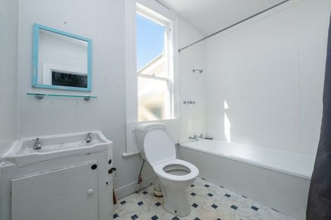 Photo of property in 11 Forbury Road, Forbury, Dunedin, 9012