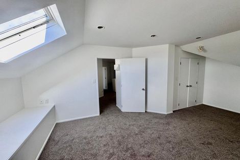 Photo of property in 25 Montilla Place, Manurewa, Auckland, 2102