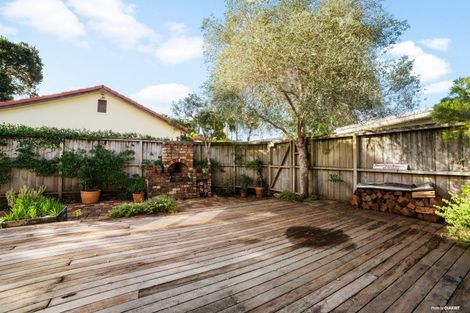 Photo of property in 2/2 Evan Street, Belmont, Auckland, 0622