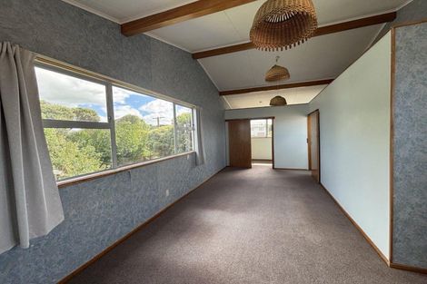 Photo of property in 109 Karaka Street, Castlecliff, Whanganui, 4501