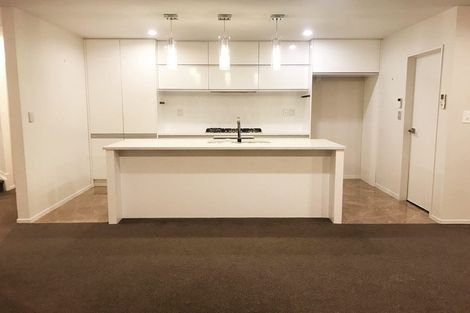 Photo of property in 386 Ormiston Road, Flat Bush, Auckland, 2019